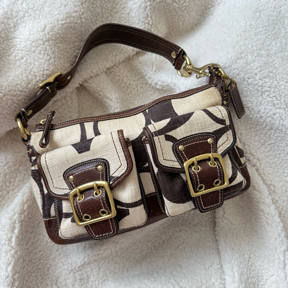 Coach Legacy Buckle Hobo Satchel Bag in Chocolate Y2K 🍫